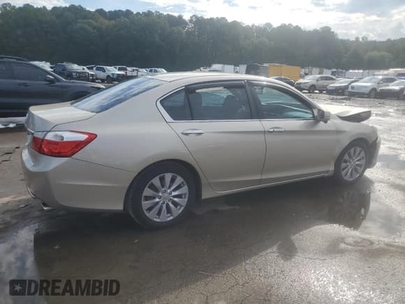 ✅ 2013 Honda Accord EX-L • VIN: 1HGCR2F87DA201648 • Lot: 85710765. Listed on Copart with 83,839 mi. Free auction sales archive from the USA and detailed vehicle history report at DreamBid. Image 3.