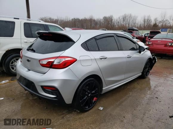 ✅ 2018 Chevrolet Cruze LT • VIN: 3G1BE6SMXJS652446 • Lot: 45147883. Listed on Copart with 88,062 mi. Free auction sales archive from the USA and detailed vehicle history report at DreamBid. Image 3.