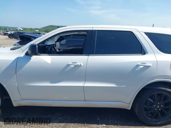 ✅ 2019 Dodge Durango SXT • VIN: 1C4RDHAG0KC847561 • Lot: 42702854. Listed on IAAI with 117,486 mi. Free auction sales archive from the USA and detailed vehicle history report at DreamBid. Image 13.