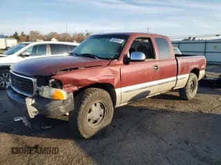 ✅ 2000 GMC Sierra 1500 SLE • VIN: 1GTEK19V9YE210745 • Lot: 82035454. Wystawiony na Copart z przebiegiem 250 248 mil. Bezpłatny archiwum sprzedaży aukcyjnych z USA i szczegółowy raport historii pojazdu na DreamBid. Zdjęcie 1.