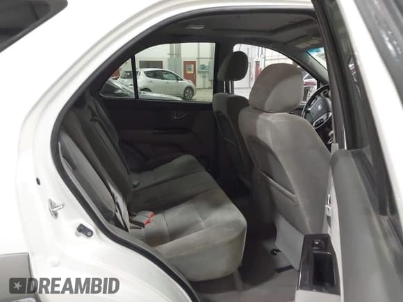 ✅ 2008 Kia Sorento EX • VIN: KNDJC736185763342 • Lot: 42640202. Listed on IAAI with 232,881 mi. Free auction sales archive from the USA and detailed vehicle history report at DreamBid. Image 8.