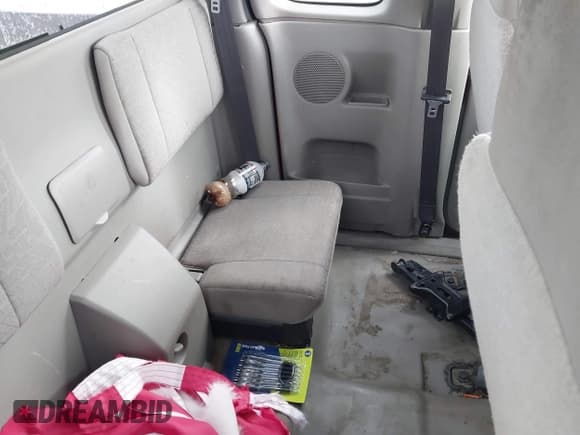 ✅ 2006 Chevrolet Colorado LS • VIN: 1GCCS198868192929 • Лот: 41333687. Опубликован ранее на IAAI с пробегом 169 000 миль. Бесплатный доступ к архиву аукционных продаж из США и подробный отчёт об истории автомобиля на DreamBid. Изображение 8.