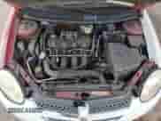 2004 Dodge Neon SE z VIN 1B3ES26C94D507377, wystawiony jako Copart lot #58081945 z przebiegiem 107 527 mil mil oraz Czysty tytuł • Clean title. Historia ofert i sprzedaży dostępna na DreamBid. Obrazek 11.