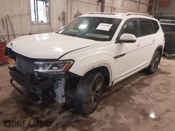 ✅ 2022 Volkswagen Atlas SEL R-Line • VIN: 1V2AR2CA3NC501561 • Lot: 43269440. Wystawiony na IAAI z przebiegiem 91 116 mil. Bezpłatny archiwum sprzedaży aukcyjnych z USA i szczegółowy raport historii pojazdu na DreamBid. Zdjęcie 19.