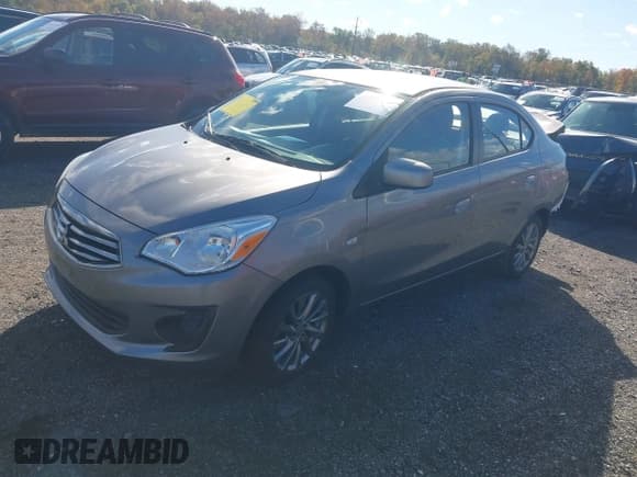 ✅ 2018 Mitsubishi Mirage ES • VIN: ML32F3FJ4JHF15911 • Лот: 43452508. Опубликован ранее на IAAI с пробегом 67 618 миль. Бесплатный доступ к архиву аукционных продаж из США и подробный отчёт об истории автомобиля на DreamBid. Изображение 2.