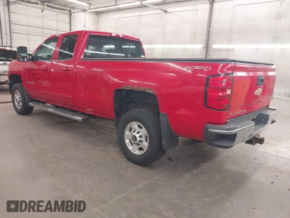 ✅ 2015 Chevrolet Silverado 2500HD LT • VIN: 1GC2KVEG0FZ527739 • Lot: 42731082. Wystawiony na IAAI z przebiegiem 301 898 mil. Bezpłatny archiwum sprzedaży aukcyjnych z USA i szczegółowy raport historii pojazdu na DreamBid. Zdjęcie 3.