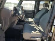 ✅ 2007 Jeep Wrangler Unlimited Sahara • VIN: 1J4GA59127L152918 • Lot: 85123165. Listed on Copart with 180,573 mi. Free auction sales archive from the USA and detailed vehicle history report at DreamBid. Image 7.