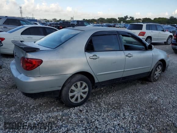 ✅ 2004 Toyota Corolla CE • VIN: 1NXBR38E44Z250089 • Lot: 90472835. Listed on Copart with 233,960 mi. Free auction sales archive from the USA and detailed vehicle history report at DreamBid. Image 3.