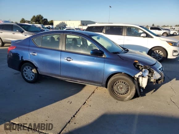 ✅ 2018 Nissan Versa SV • VIN: 3N1CN7AP0JL872138 • Лот: 87255635. Опубликован ранее на Copart с пробегом 106 457 миль. Бесплатный доступ к архиву аукционных продаж из США и подробный отчёт об истории автомобиля на DreamBid. Изображение 4.