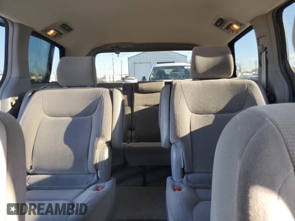 ✅ 2004 Toyota Sienna CE • VIN: 5TDZA23CX4S049540 • Lot: 92849955. Wystawiony na Copart z przebiegiem 302 527 mil. Bezpłatny archiwum sprzedaży aukcyjnych z USA i szczegółowy raport historii pojazdu na DreamBid. Zdjęcie 10.