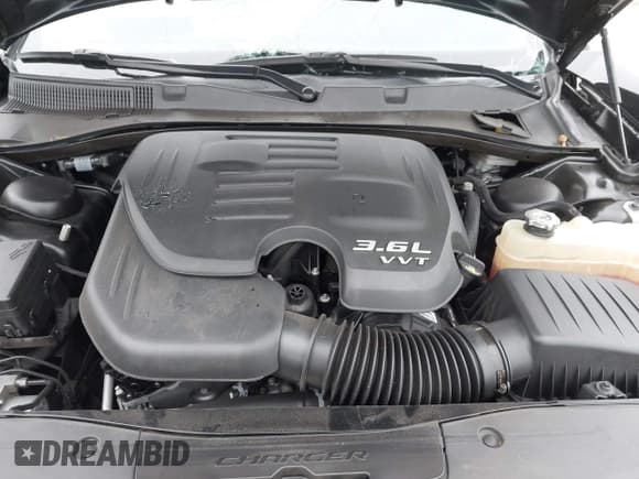 ✅ 2023 Dodge Charger GT • VIN: 2C3CDXHG0PH516509 • Lot: 43452874. Wystawiony na IAAI z przebiegiem 26 669 mil. Bezpłatny archiwum sprzedaży aukcyjnych z USA i szczegółowy raport historii pojazdu na DreamBid. Zdjęcie 10.