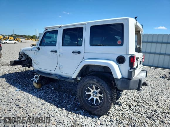 ✅ 2013 Jeep Wrangler Unlimited Sahara • VIN: 1C4BJWEG5DL514073 • Lot: 89827525. Wystawiony na Copart z przebiegiem Nie podano. Bezpłatny archiwum sprzedaży aukcyjnych z USA i szczegółowy raport historii pojazdu na DreamBid. Zdjęcie 2.