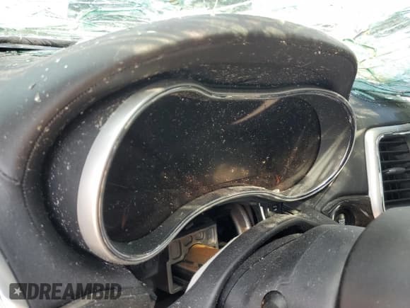 ✅ 2016 Jeep Grand Cherokee High Altitude • VIN: 1C4RJECG8GC409396 • Лот: 81612245. Опубликован ранее на Copart с пробегом Не указан. Бесплатный доступ к архиву аукционных продаж из США и подробный отчёт об истории автомобиля на DreamBid. Изображение 9.