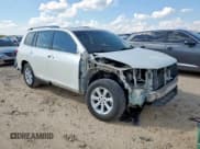 ✅ 2011 Toyota Highlander • VIN: 5TDZK3EHXBS029975 • Lot: 85879775. Wystawiony na Copart z przebiegiem 188 195 mil. Bezpłatny archiwum sprzedaży aukcyjnych z USA i szczegółowy raport historii pojazdu na DreamBid. Zdjęcie 4.