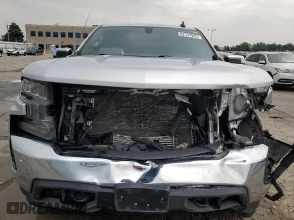 ✅ 2019 Chevrolet Silverado 1500 LT • VIN: 3GCPYDEK5KG191597 • Lot: 62131945. Wystawiony na Copart z przebiegiem 100 787 mil. Bezpłatny archiwum sprzedaży aukcyjnych z USA i szczegółowy raport historii pojazdu na DreamBid. Zdjęcie 5.