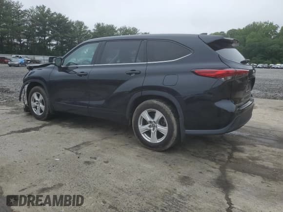 ✅ 2020 Toyota Highlander L • VIN: 5TDCZRBH9LS001983 • Lot: 56965735. Listed on Copart with 44,090 mi. Free auction sales archive from the USA and detailed vehicle history report at DreamBid. Image 2.