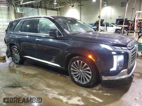 ✅ 2024 Hyundai Palisade Calligraphy • VIN: KM8R7DGE2RU710806 • Lot: 41492105. Wystawiony na Copart z przebiegiem 32 717 mil. Bezpłatny archiwum sprzedaży aukcyjnych z USA i szczegółowy raport historii pojazdu na DreamBid. Zdjęcie 4.