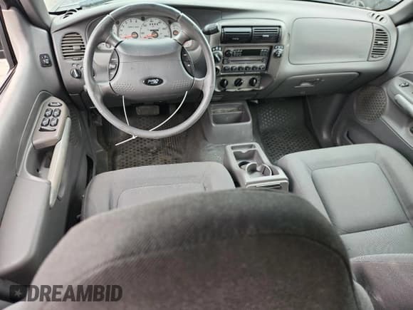 ✅ 2001 Ford Explorer Sport Trac • VIN: 1FMZU77E11UA42379 • Lot: 80549825. Listed on Copart with 221,801 mi. Free auction sales archive from the USA and detailed vehicle history report at DreamBid. Image 8.