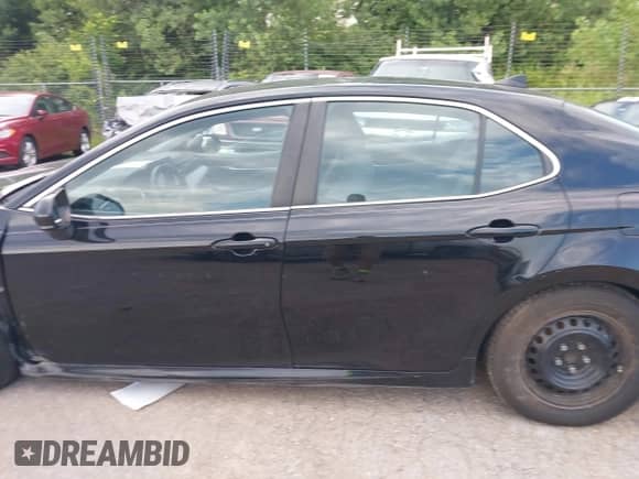 2022 Toyota Camry Hybrid LE с VIN 4T1C31AK3NU585808, выставлен на аукционе IAAI как лот 42633297 с пробегом 34 066 миль миль и . История ставок и продаж доступна на DreamBid. Изображение 14.