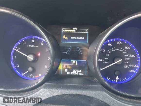 ✅ 2015 Subaru Legacy Limited • VIN: 4S3BNAN61F3072796 • Lot: 43744614. Wystawiony na IAAI z przebiegiem 101 934 mil. Bezpłatny archiwum sprzedaży aukcyjnych z USA i szczegółowy raport historii pojazdu na DreamBid. Zdjęcie 7.