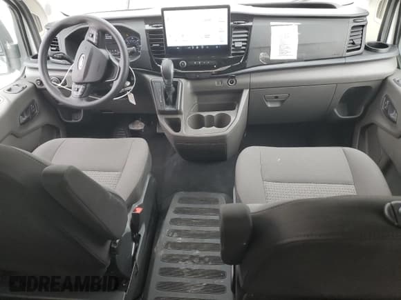 ✅ 2024 Ford Transit Passenger XL • VIN: 1FBAX2YG7RKA21561 • Lot: 53460995. Listed on Copart with 35,790 mi. Free auction sales archive from the USA and detailed vehicle history report at DreamBid. Image 8.