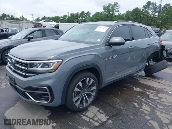 ✅ 2020 Volkswagen Atlas SEL Premium R-Line • VIN: 1V2TE2CA5LC230732 • Lot: 42651217. Wystawiony na IAAI z przebiegiem 34 473 mil. Bezpłatny archiwum sprzedaży aukcyjnych z USA i szczegółowy raport historii pojazdu na DreamBid. Zdjęcie 2.