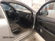 ✅ 2013 Dodge Avenger SE • VIN: 1C3CDZAB8DN676148 • Лот: 41508462. Опубликован ранее на IAAI с пробегом 180 062 миль. Бесплатный доступ к архиву аукционных продаж из США и подробный отчёт об истории автомобиля на DreamBid. Изображение 5.