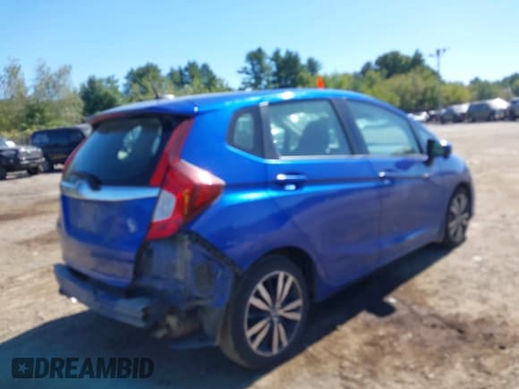 ✅ 2019 Honda Fit EX • VIN: 3HGGK5H84KM737607 • Лот: 43258728. Опубликован ранее на IAAI с пробегом 62 787 миль. Бесплатный доступ к архиву аукционных продаж из США и подробный отчёт об истории автомобиля на DreamBid. Изображение 4.