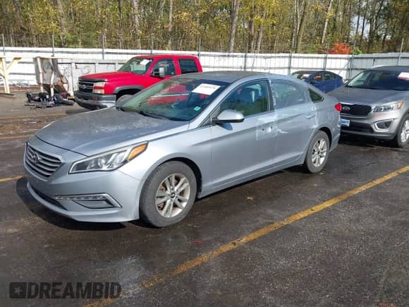 ✅ 2015 Hyundai Sonata SE • VIN: 5NPE24AF2FH150830 • Lot: 43489970. Listed on IAAI with 138,921 mi. Free auction sales archive from the USA and detailed vehicle history report at DreamBid. Image 2.