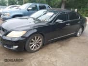 ✅ 2011 Lexus LS 460 • VIN: JTHCL5EF1B5009552 • Лот: 42812109. Опубликован ранее на IAAI с пробегом Не указан. Бесплатный доступ к архиву аукционных продаж из США и подробный отчёт об истории автомобиля на DreamBid. Изображение 2.