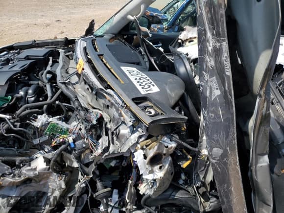 ✅ 2014 Infiniti QX80 • VIN: JN8AZ2NEXE9065844 • Lot: 62819335. Listed on Copart with Not provided. Free auction sales archive from the USA and detailed vehicle history report at DreamBid. Image 8.