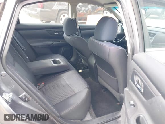 ✅ 2016 Nissan Altima S • VIN: 1N4AL3AP8GN391331 • Lot: 43392589. Listed on IAAI with 104,291 mi. Free auction sales archive from the USA and detailed vehicle history report at DreamBid. Image 8.