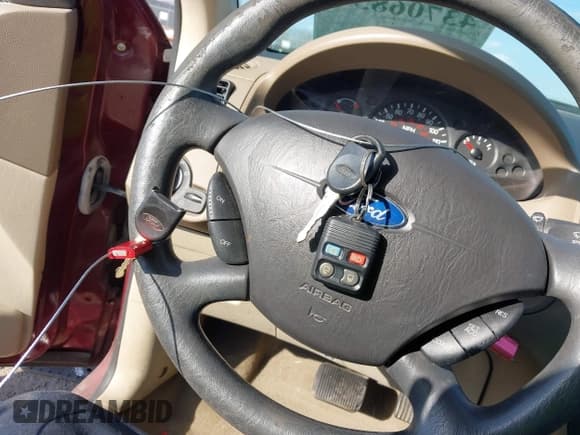 ✅ 2007 Ford Focus S • VIN: 1FAFP34N77W270952 • Lot: 43706854. Listed on IAAI with 103,039 mi. Free auction sales archive from the USA and detailed vehicle history report at DreamBid. Image 11.