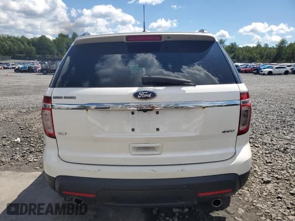 ✅ 2014 Ford Explorer XLT • VIN: 1FM5K8D8XEGB22082 • Lot: 70091765. Listed on Copart with 154,432 mi. Free auction sales archive from the USA and detailed vehicle history report at DreamBid. Image 6.