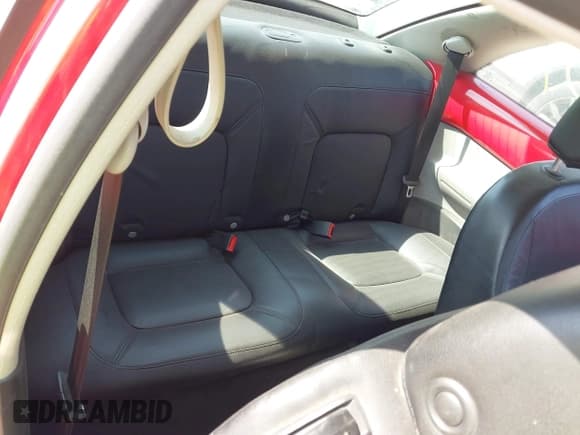 ✅ 2004 Volkswagen Beetle GLS • VIN: 3VWCR31C14M414823 • Lot: 43230721. Listed on IAAI with 170,820 mi. Free auction sales archive from the USA and detailed vehicle history report at DreamBid. Image 8.