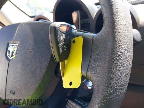 ✅ 2011 Dodge Nitro Heat • VIN: 1D4PU4GX9BW506698 • Lot: 42690394. Listed on IAAI with 159,687 mi. Free auction sales archive from the USA and detailed vehicle history report at DreamBid. Image 11.