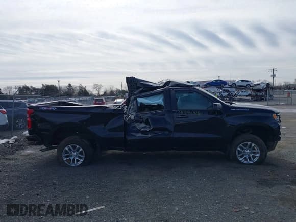 ✅ 2024 Chevrolet Silverado 1500 RST • VIN: 3GCUDEED0RG203753 • Lot: 41596146. Listed on IAAI with 36,879 mi. Free auction sales archive from the USA and detailed vehicle history report at DreamBid. Image 13.