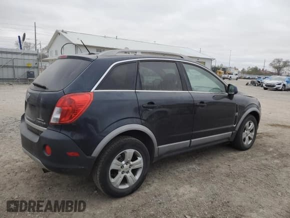 ✅ 2014 Chevrolet Captiva Sport LS • VIN: 3GNAL2EK7ES601205 • Lot: 81815754. Wystawiony na Copart z przebiegiem 138 227 mil. Bezpłatny archiwum sprzedaży aukcyjnych z USA i szczegółowy raport historii pojazdu na DreamBid. Zdjęcie 3.