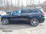 ✅ 2019 Jeep Grand Cherokee Overland • VIN: 1C4RJFCG0KC570470 • Lot: 43706003. Wystawiony na IAAI z przebiegiem 54 907 mil. Bezpłatny archiwum sprzedaży aukcyjnych z USA i szczegółowy raport historii pojazdu na DreamBid. Zdjęcie 14.