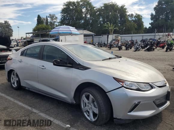 ✅ 2017 Chevrolet Volt LT • VIN: 1G1RC6S5XHU134716 • Lot: 74259684. Wystawiony na Copart z przebiegiem 144 442 mil. Bezpłatny archiwum sprzedaży aukcyjnych z USA i szczegółowy raport historii pojazdu na DreamBid. Zdjęcie 4.
