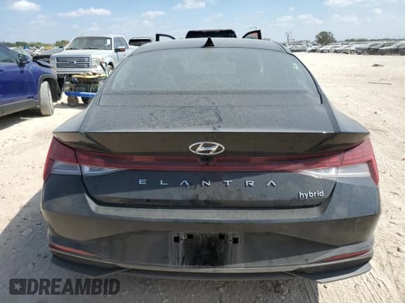 ✅ 2023 Hyundai Elantra Limited • VIN: KMHLN4AJ0PU039022 • Lot: 87100715. Listed on Copart with 29,843 mi. Free auction sales archive from the USA and detailed vehicle history report at DreamBid. Image 6.