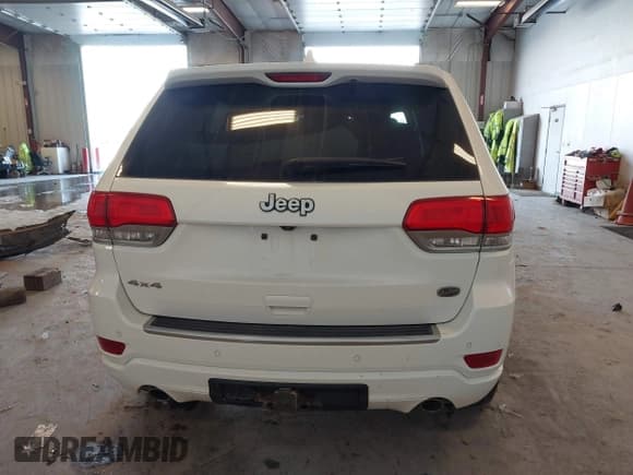 ✅ 2015 Jeep Grand Cherokee Overland • VIN: 1C4RJFCG6FC956820 • Lot: 41644453. Listed on IAAI with 149,339 mi. Free auction sales archive from the USA and detailed vehicle history report at DreamBid. Image 17.