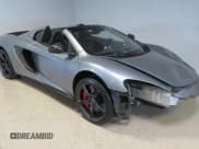 ✅ 2016 McLaren 650S • VIN: SBM11FAA1GW006061 • Лот: 58605735. Опубликован ранее на Copart с пробегом 16 999 миль. Бесплатный доступ к архиву аукционных продаж из США и подробный отчёт об истории автомобиля на DreamBid. Изображение 1.