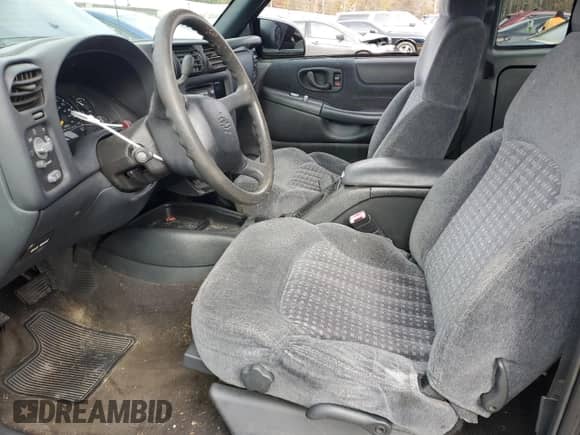 1999 Chevrolet S-10 LS Xtreme с VIN 1GCCS1941X8206846, выставлен на аукционе Copart как лот 82801744 с пробегом 145 374 миль миль и Чистый • Clean title. История ставок и продаж доступна на DreamBid. Изображение 7.