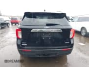 ✅ 2022 Ford Explorer XLT • VIN: 1FMSK8DH0NGA75888 • Lot: 42013190. Wystawiony na IAAI z przebiegiem 69 886 mil. Bezpłatny archiwum sprzedaży aukcyjnych z USA i szczegółowy raport historii pojazdu na DreamBid. Zdjęcie 17.
