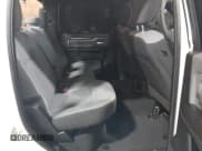 ✅ 2022 Ram 2500 Big Horn • VIN: 3C6UR5DL6NG436791 • Lot: 42287288. Wystawiony na IAAI z przebiegiem 62 207 mil. Bezpłatny archiwum sprzedaży aukcyjnych z USA i szczegółowy raport historii pojazdu na DreamBid. Zdjęcie 8.