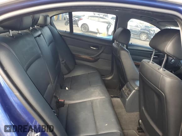 ✅ 2010 BMW 3 Series 335i xDrive • VIN: WBAPL3C52AA407891 • Lot: 86256965. Listed on Copart with 165,787 mi. Free auction sales archive from the USA and detailed vehicle history report at DreamBid. Image 10.