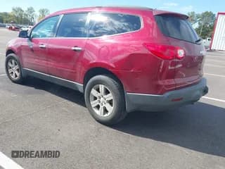 ✅ 2010 Chevrolet Traverse 1LT • VIN: 1GNLRFED3AJ213528 • Lot: 43477350. Wystawiony na IAAI z przebiegiem 165 653 mil. Bezpłatny archiwum sprzedaży aukcyjnych z USA i szczegółowy raport historii pojazdu na DreamBid. Zdjęcie 3.