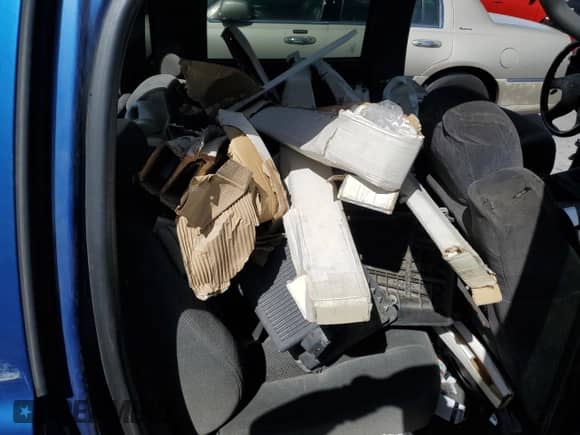 ✅ 2004 Chevrolet Silverado 1500 LS • VIN: 2GCEC13T741417425 • Лот: 59014535. Опубликован ранее на Copart с пробегом Не указан. Бесплатный доступ к архиву аукционных продаж из США и подробный отчёт об истории автомобиля на DreamBid. Изображение 10.