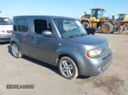 ✅ 2009 Nissan Cube S • VIN: JN8AZ28R49T122143 • Лот: 42803064. Опубликован ранее на IAAI с пробегом 130 999 миль. Бесплатный доступ к архиву аукционных продаж из США и подробный отчёт об истории автомобиля на DreamBid. Изображение 1.